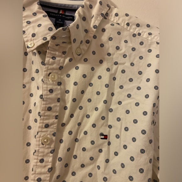 Tommy Hilfiger Button Down Dress Shirt Medium - Picture 2 of 4